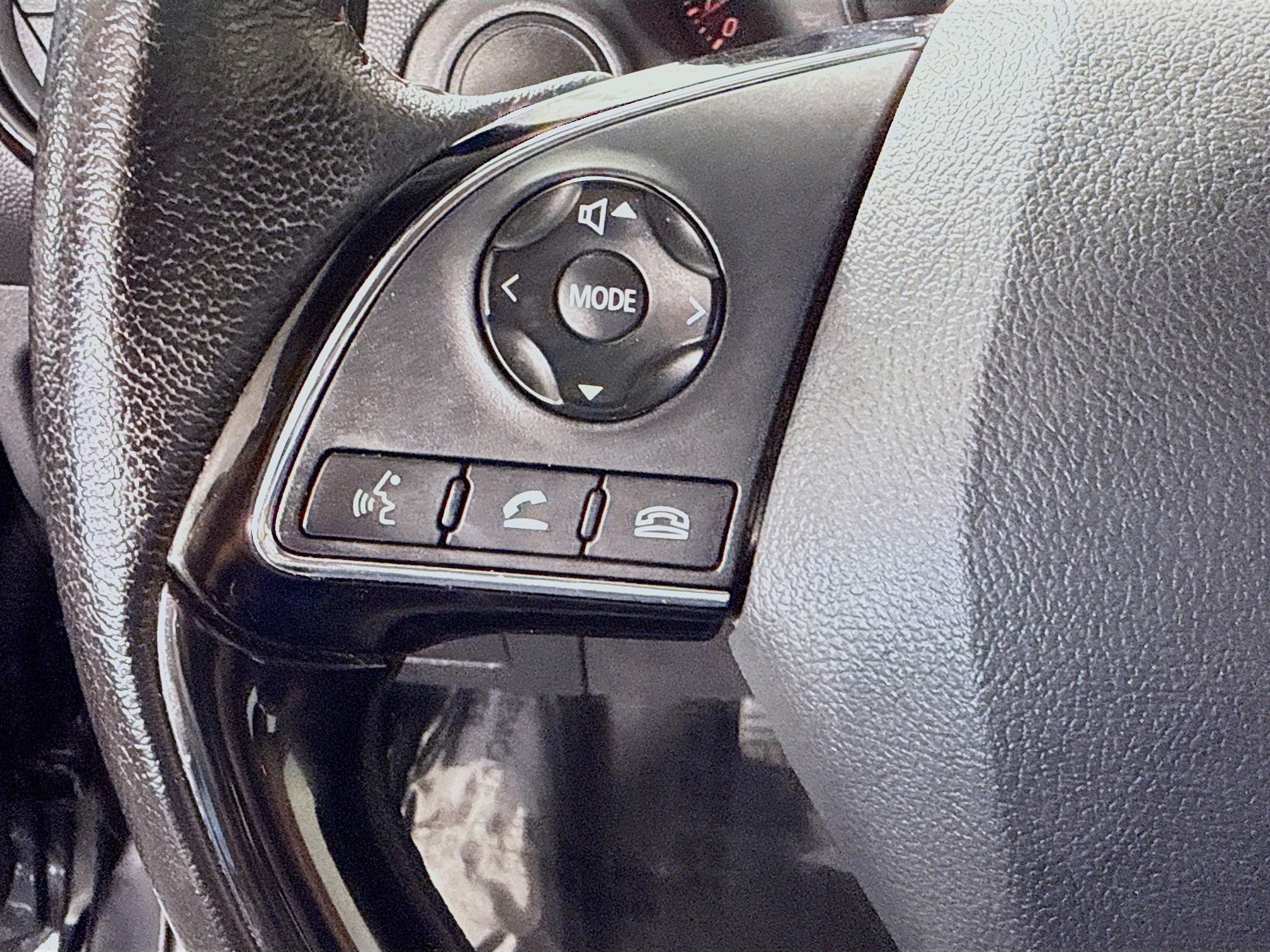 Used 2024 Mitsubishi Mirage Black Edition image 14