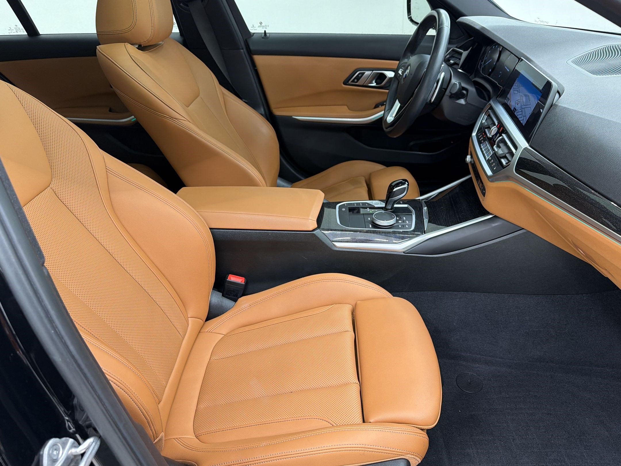 Used 2022 BMW 330i Sedan w/ Convenience Package RWD image 25