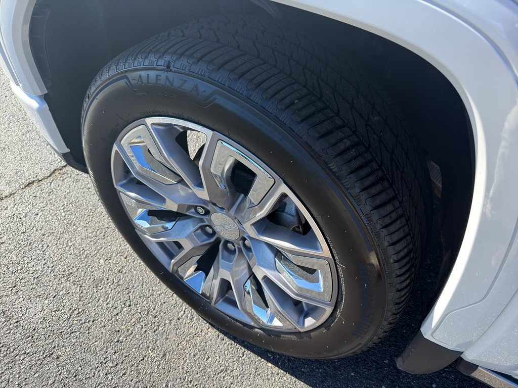 Used 2024 GMC Sierra 1500 Denali image 8