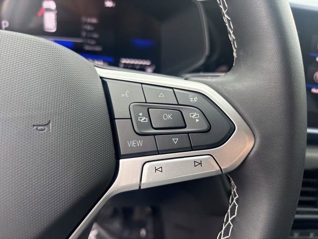 Used 2024 Volkswagen Taos SE image 17