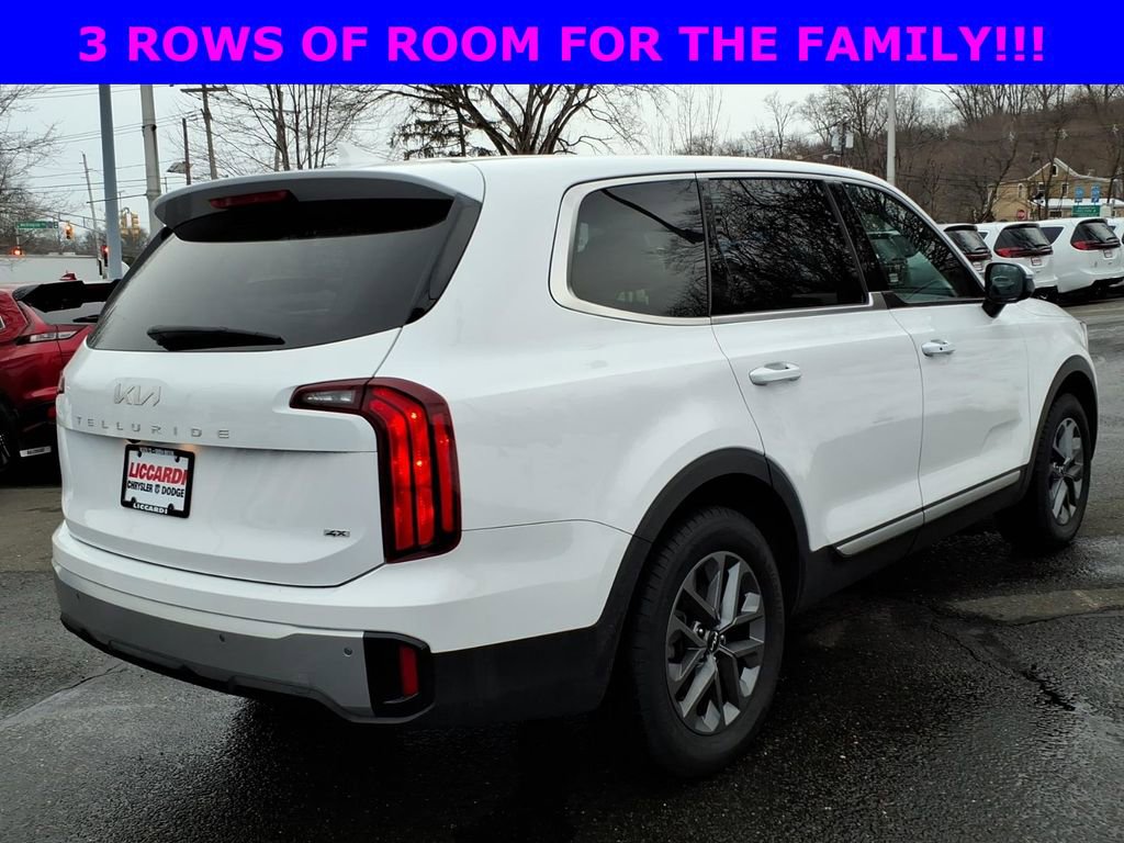Used 2023 Kia Telluride LX image 6