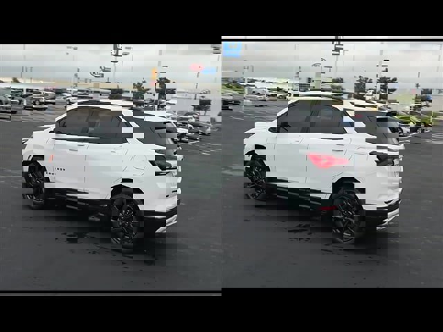 Used 2022 Chevrolet Equinox RS image 6