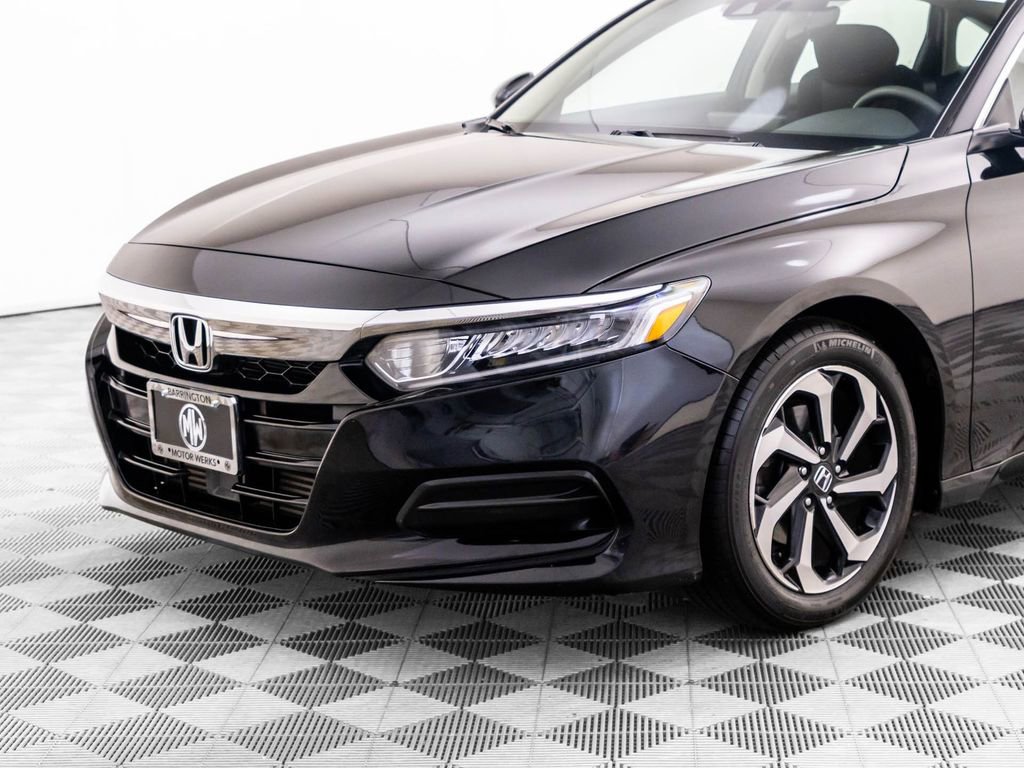 Used 2018 Honda Accord LX image 32