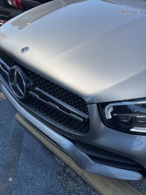 Used 2022 Mercedes-Benz GLC 300 image 2
