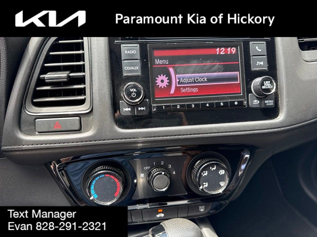 Used 2017 Honda HR-V LX image 22