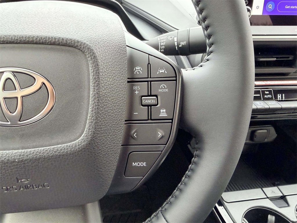 Used 2026 Toyota Prius LE image 8