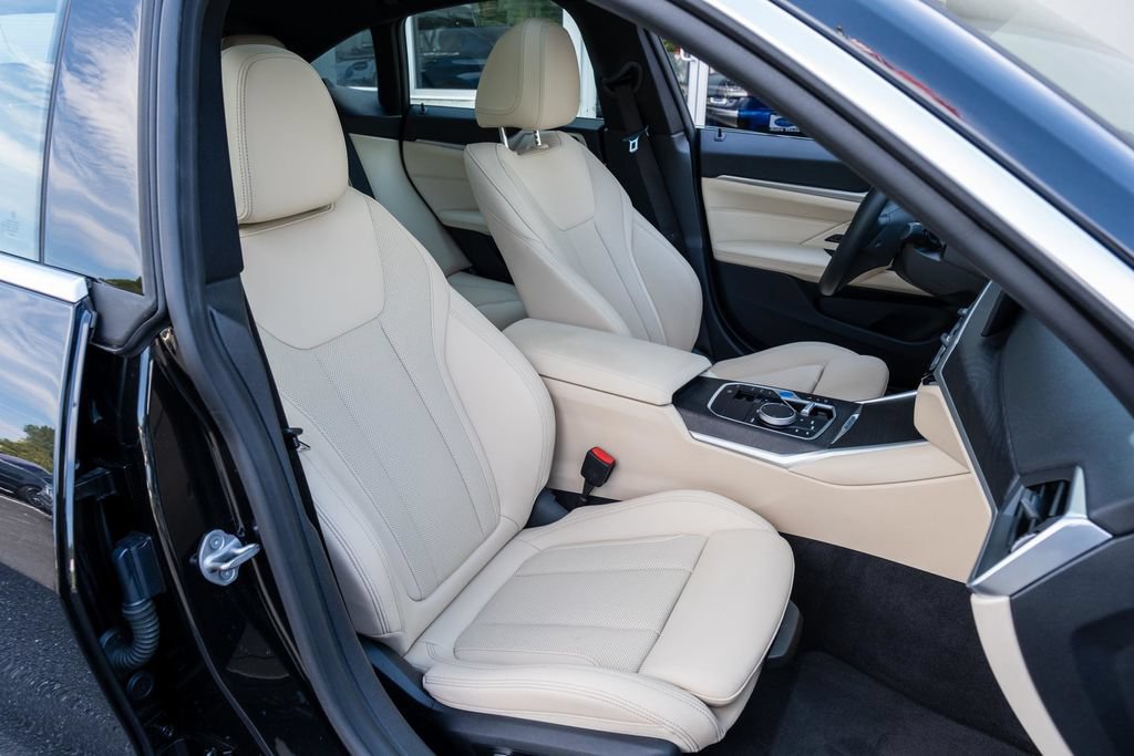 Used 2024 BMW i4 eDrive35 w/ Convenience Package RWD image 35
