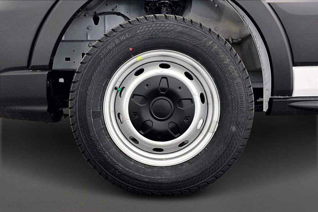 New 2026 Ford Transit 250 148 Medium Roof image 13