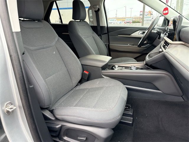 Used 2025 Ford Explorer Active image 26