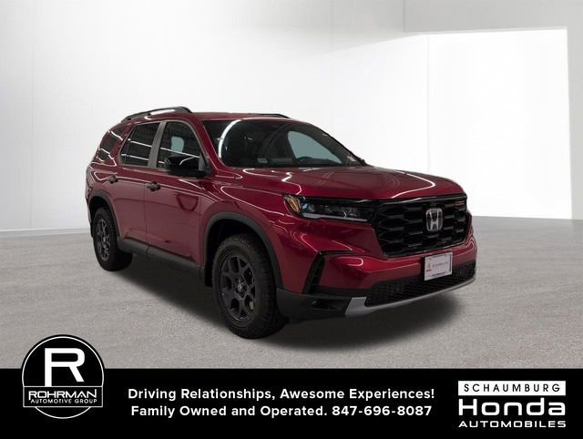 New 2025 Honda Pilot TrailSport image 3