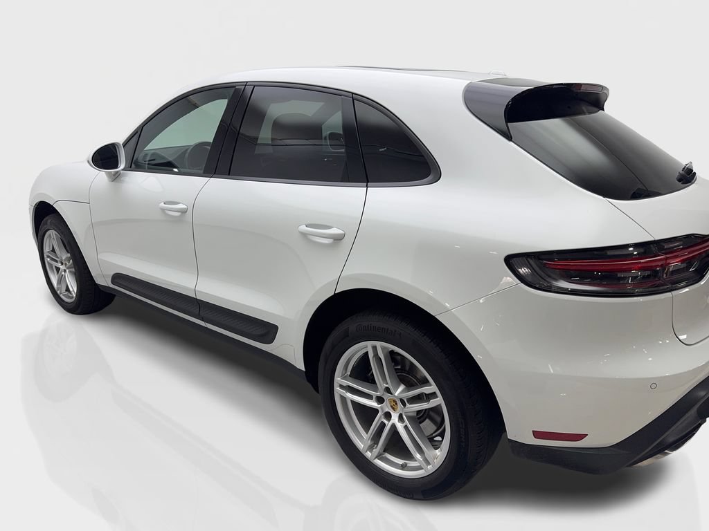 Used 2022 Porsche Macan AWD/4WD image 14