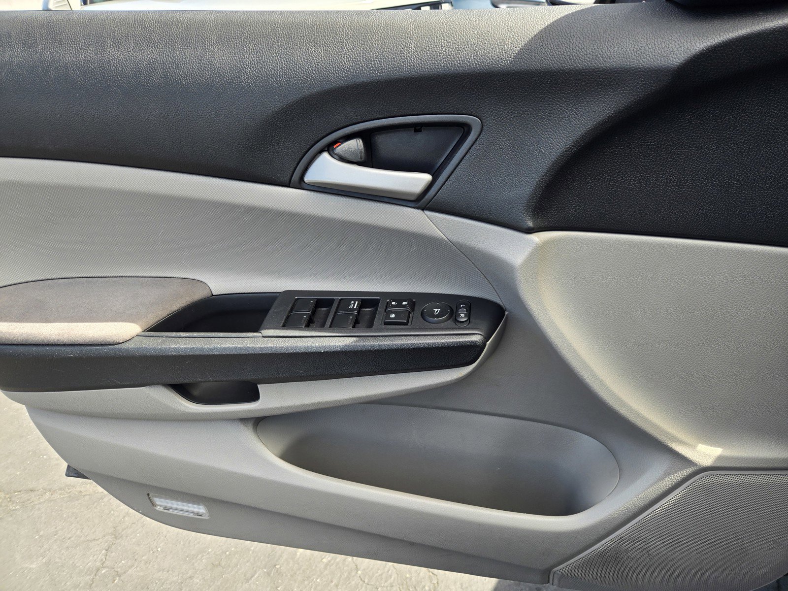 Used 2012 Honda Accord LX image 23