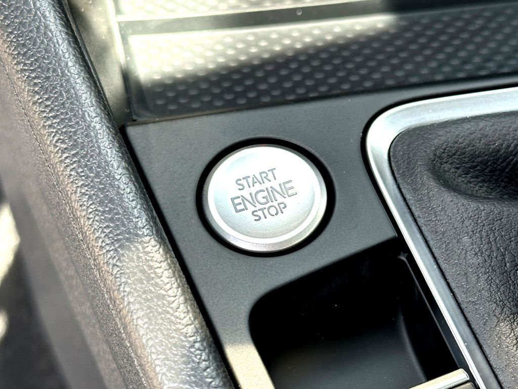 New 2026 Volkswagen Jetta GLI Autobahn FWD image 14