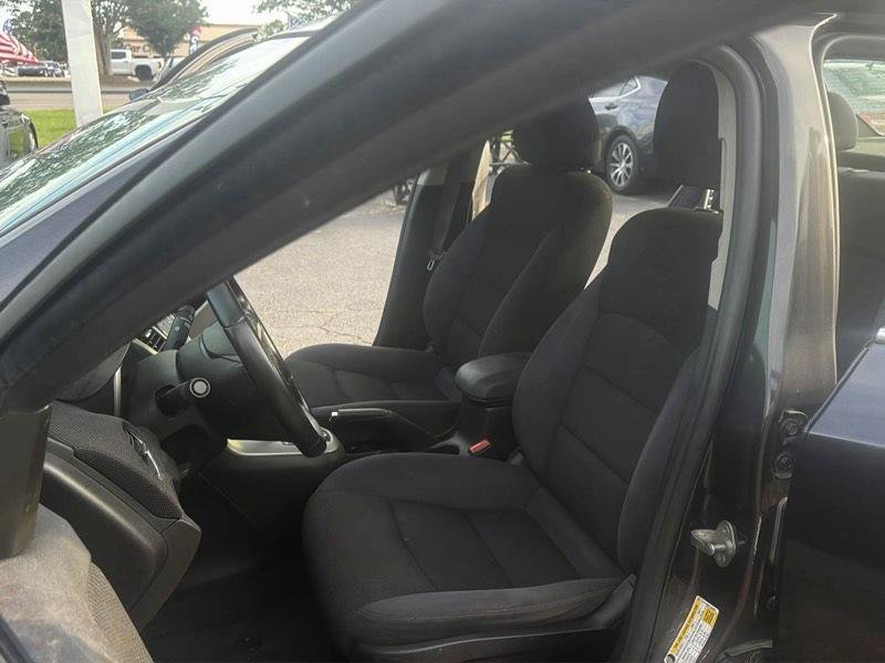 Used 2014 Chevrolet Cruze LT FWD image 13