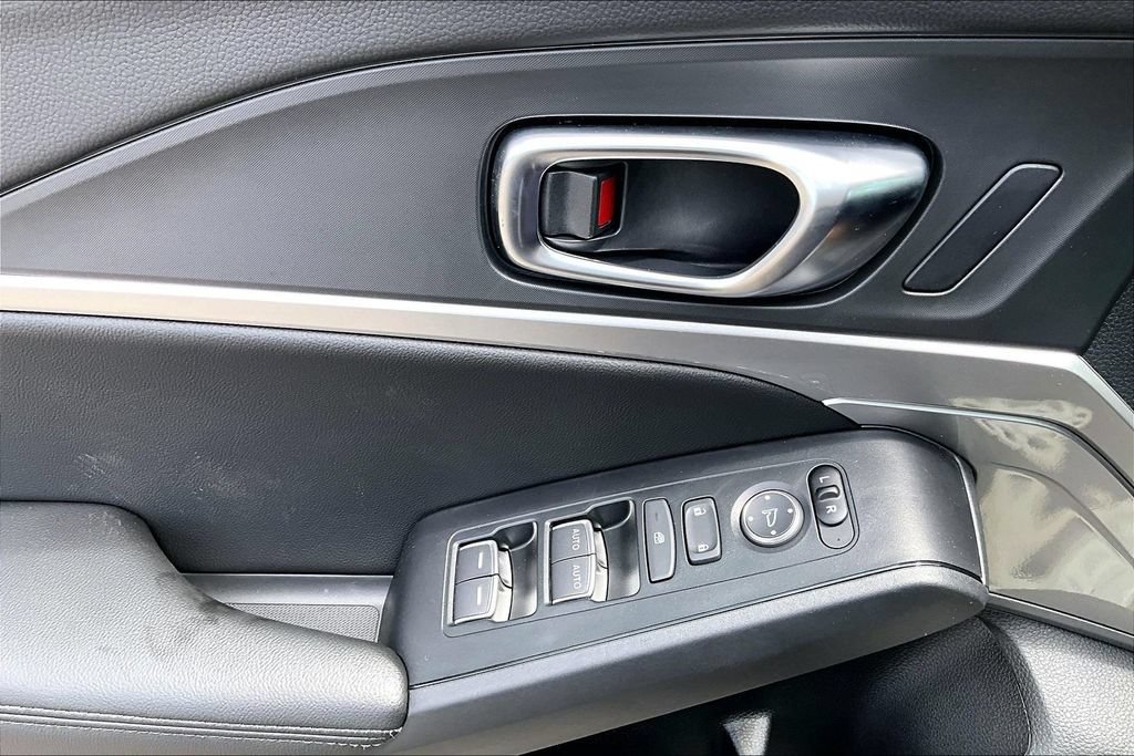 New 2026 Acura Integra FWD image 15