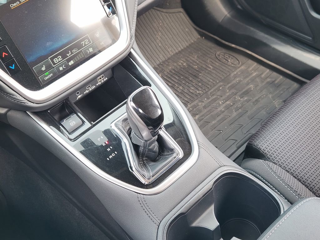 Used 2025 Subaru Outback Premium image 15