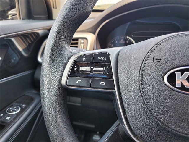 Used 2019 Kia Sorento LX image 11