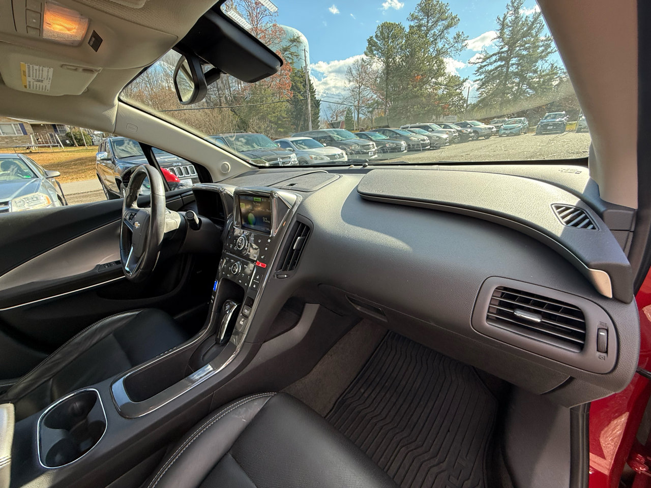 Used 2012 Chevrolet Volt Premium w/ Premium Trim Package image 31