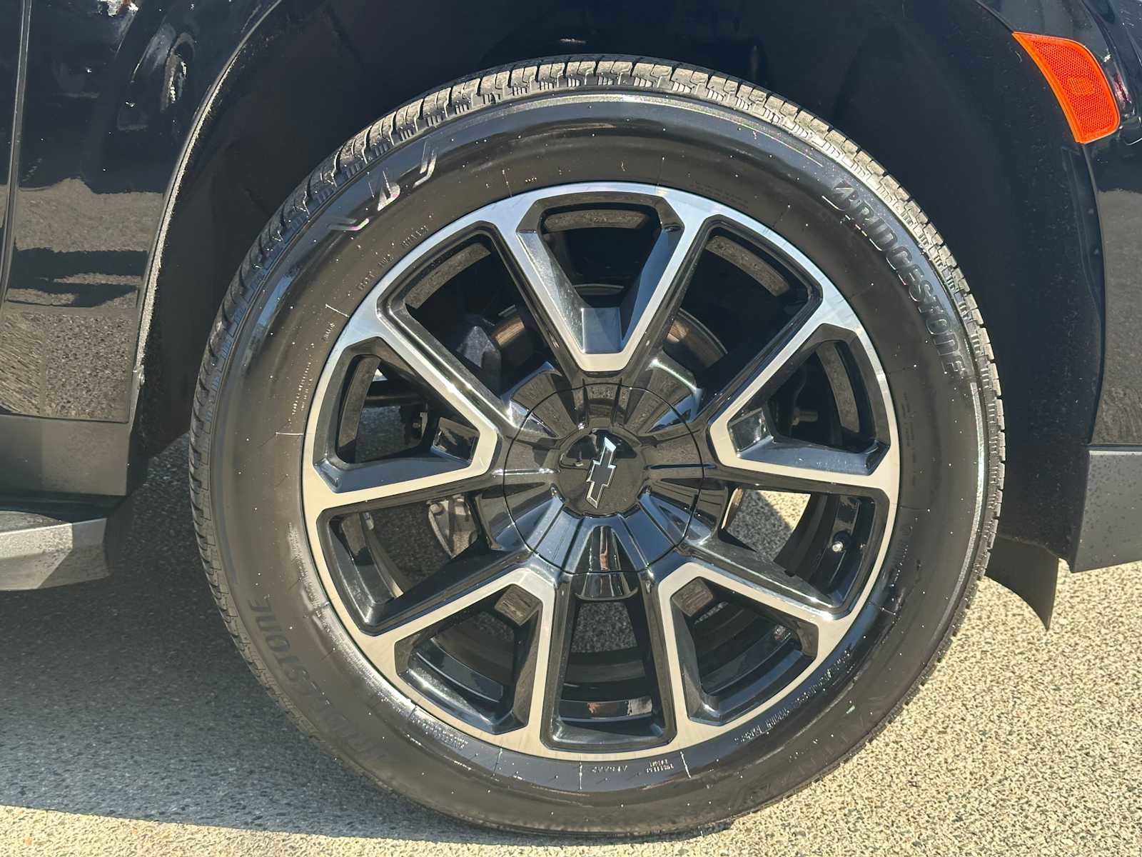 Used 2021 Chevrolet Tahoe RST w/ Luxury Package AWD/4WD image 9