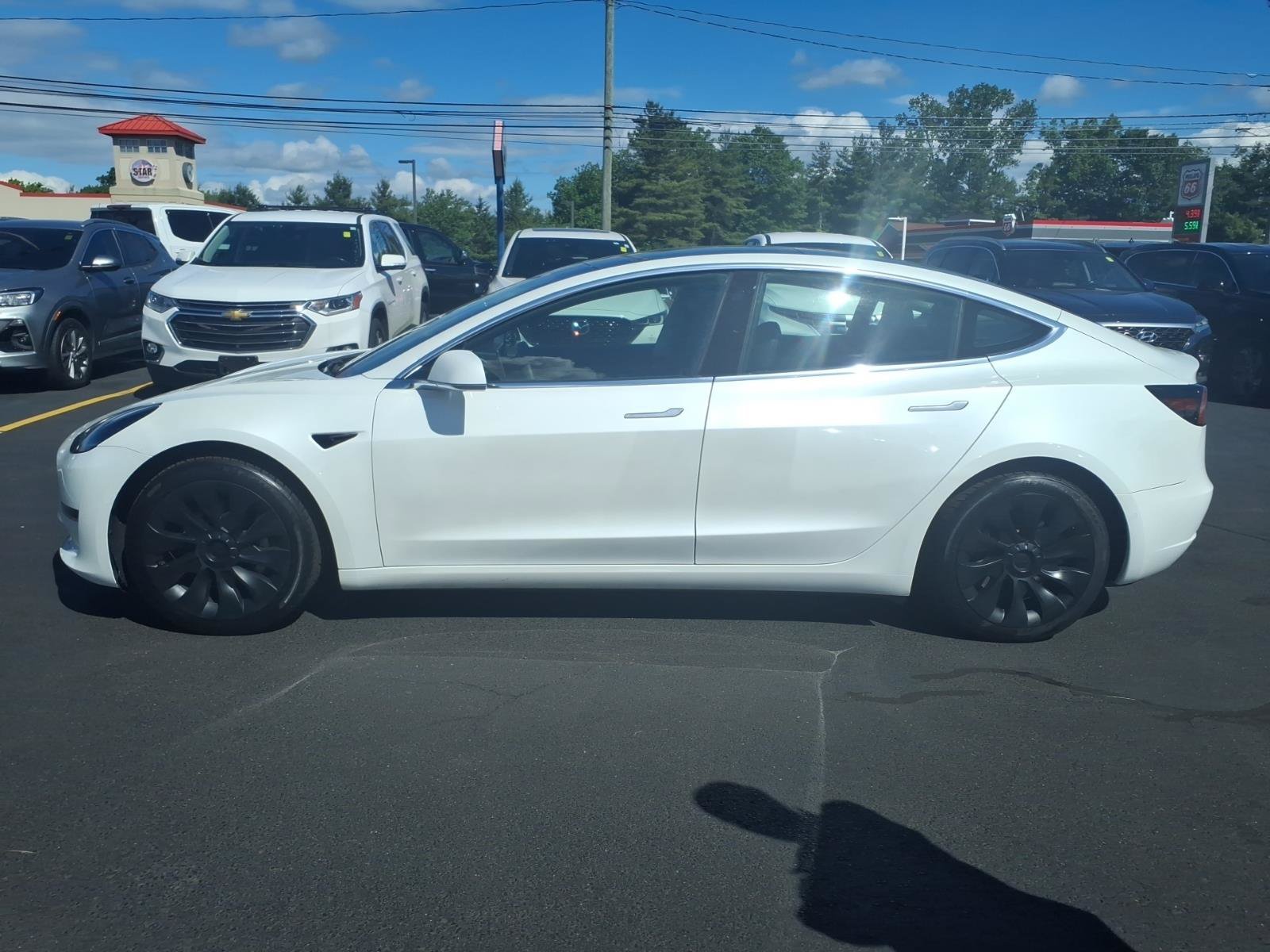 Used 2020 Tesla Model 3 Long Range AWD/4WD image 9