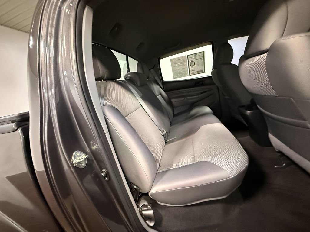 Used 2015 Toyota Tacoma PreRunner w/ TRD Sport Package RWD image 13