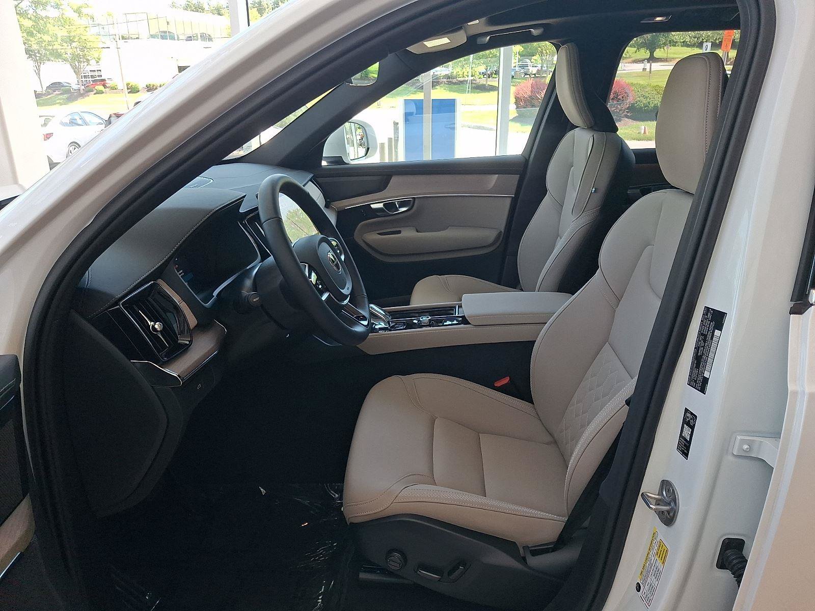 Certified 2026 Volvo XC90 B6 Plus w/ Protection Package AWD/4WD image 8