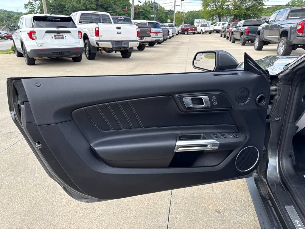 Used 2019 Ford Mustang GT Premium RWD image 27