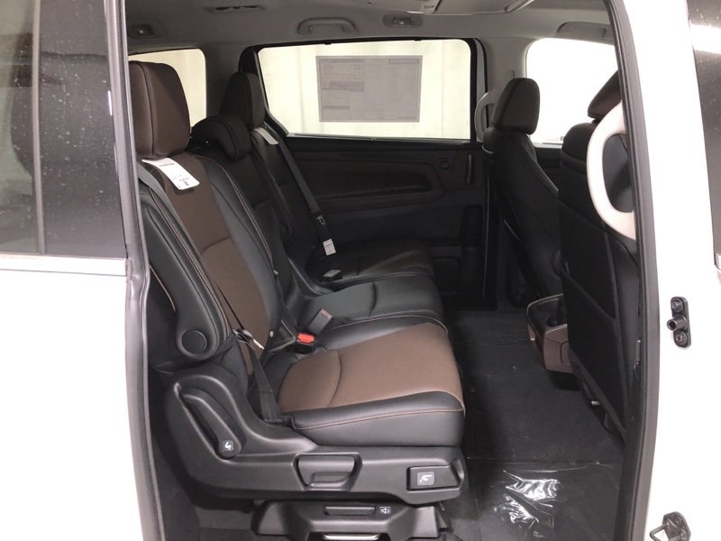 New 2026 Honda Odyssey Elite image 11