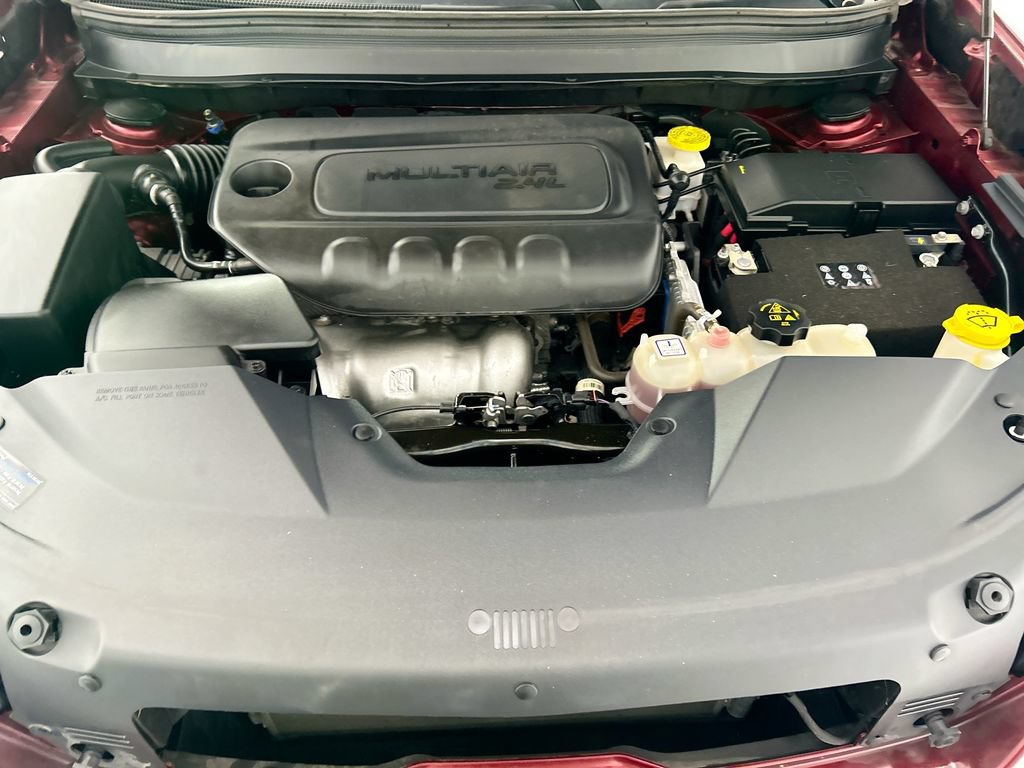 Used 2020 Jeep Cherokee Limited FWD image 27