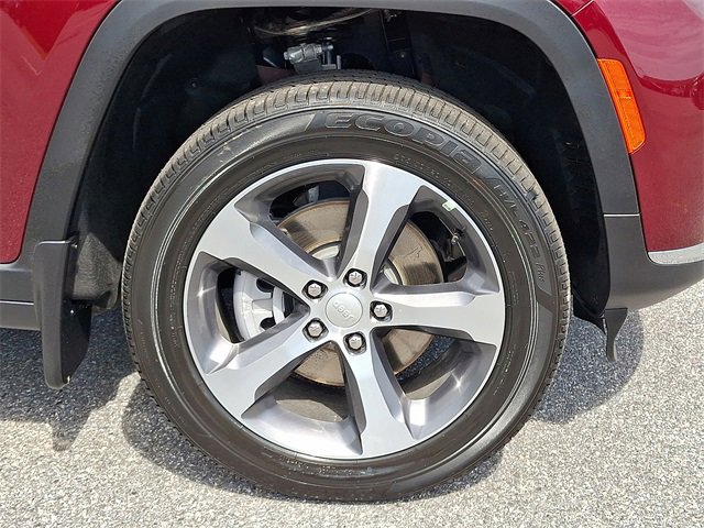 New 2025 Jeep Grand Cherokee L Limited w/ MOPAR Finishing Package image 6