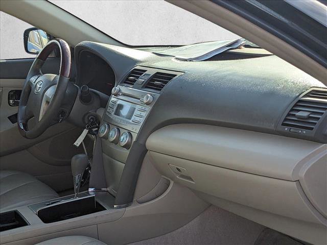Used 2009 Toyota Camry LE image 18