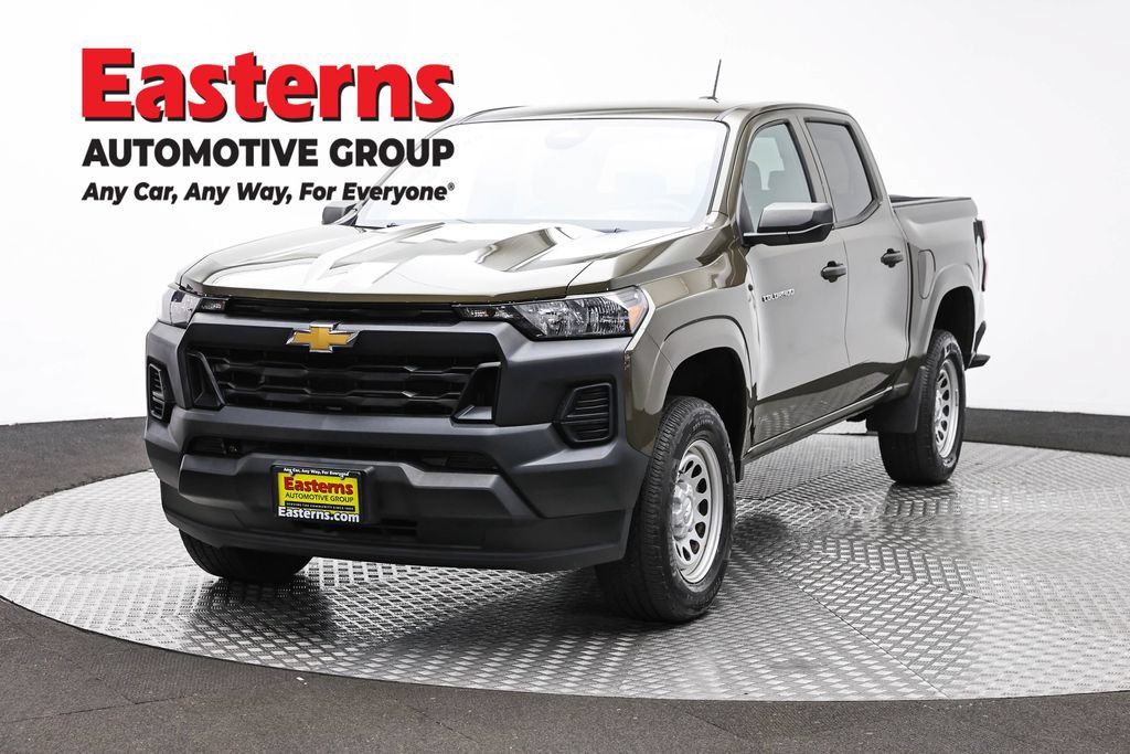 Used 2023 Chevrolet Colorado W/T RWD image 1