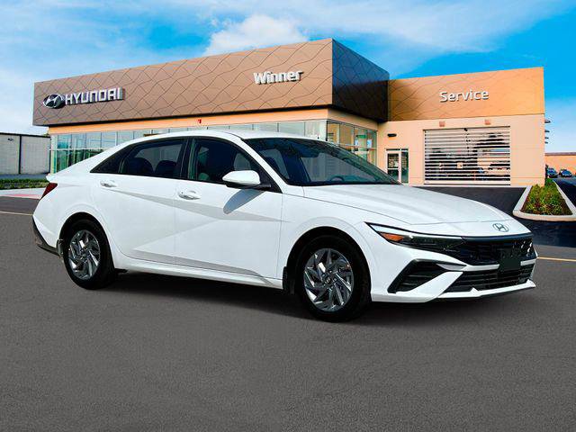 New 2025 Hyundai Elantra Blue FWD image 10