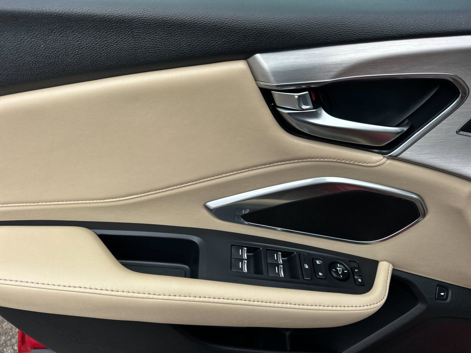 Used 2019 Acura RDX AWD image 10