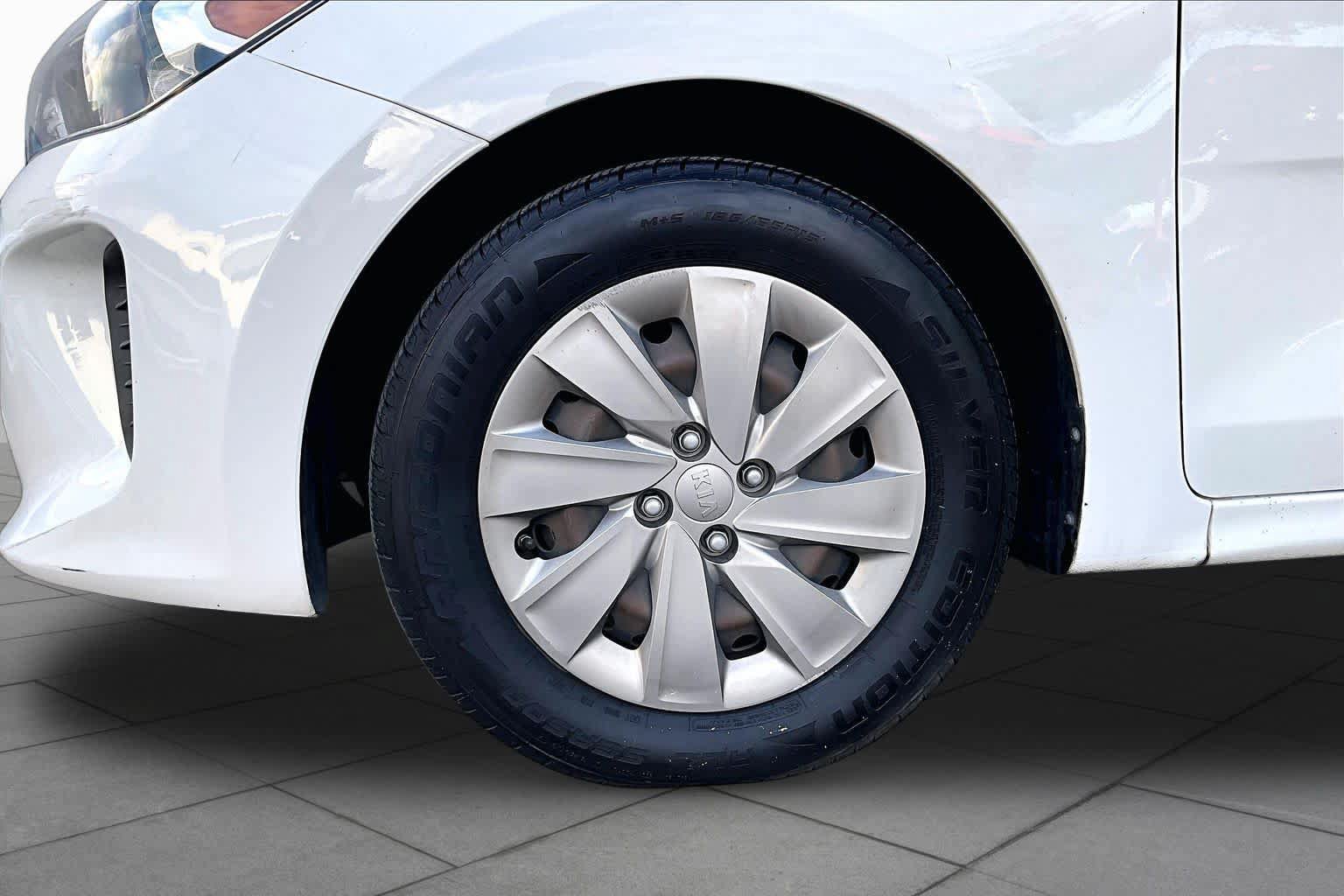 Used 2020 Kia Rio LX FWD image 11