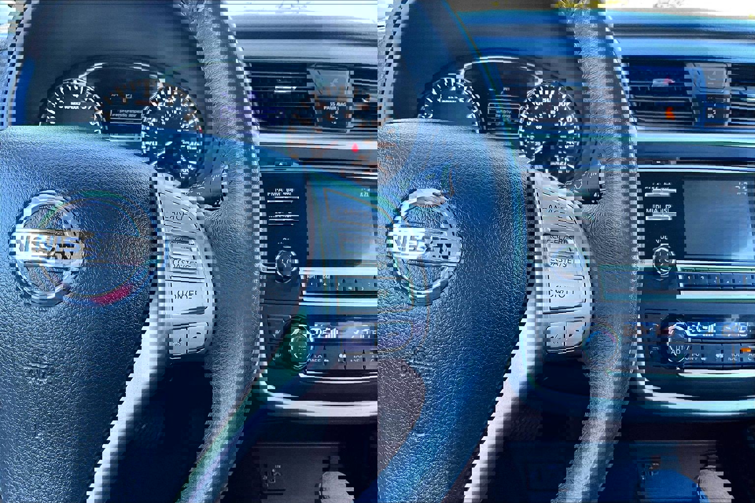 Used 2017 Nissan Altima 2.5 SV image 19