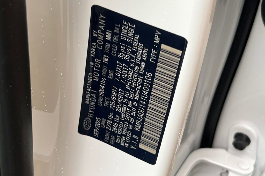 New 2026 Hyundai Tucson Blue SE image 23