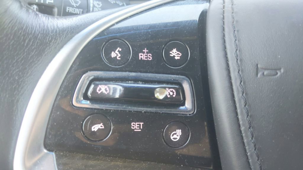 Used 2016 Cadillac Escalade Platinum image 21