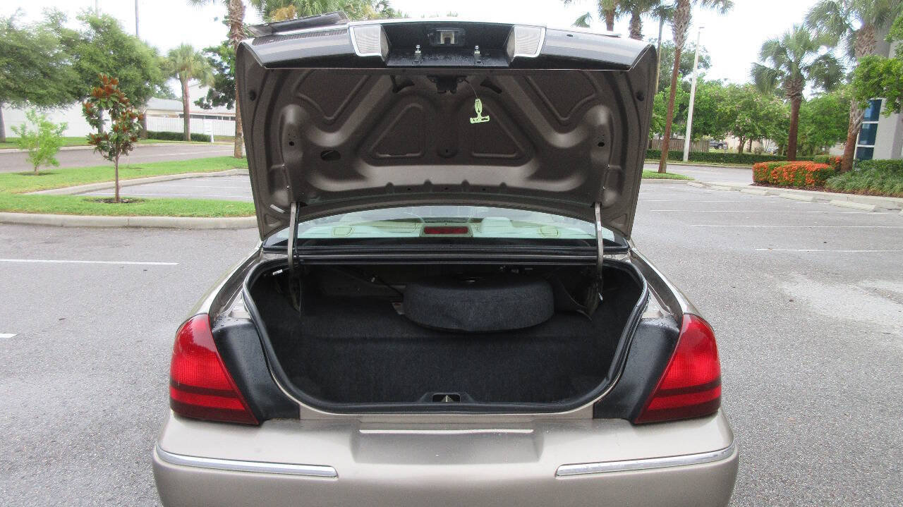 Used 2006 Mercury Grand Marquis LS RWD image 17