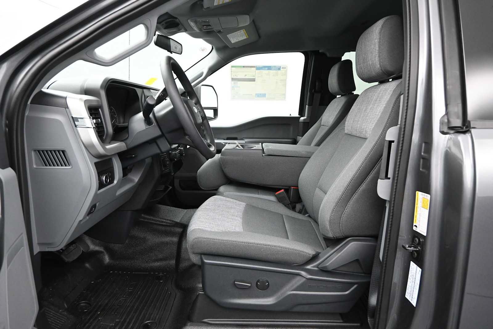 New 2026 Ford F350 XLT AWD/4WD image 30