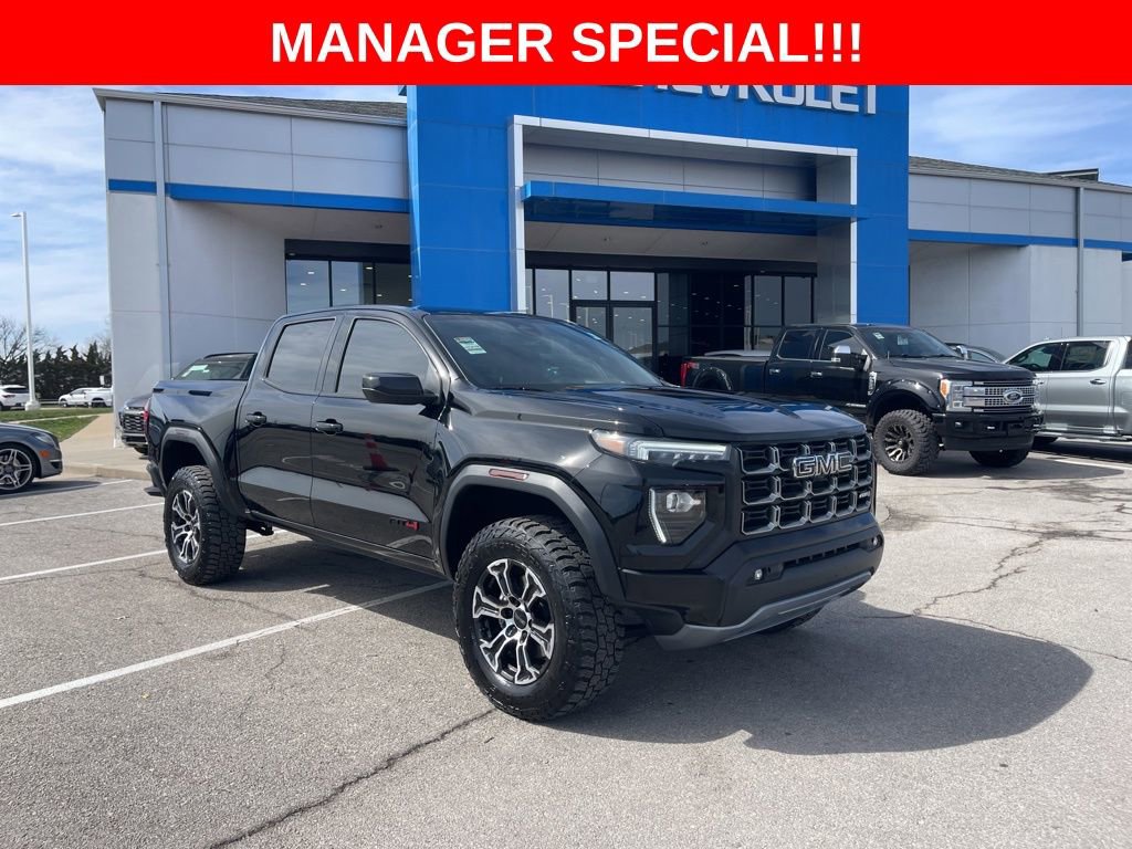 Certified 2025 GMC Canyon AT4 AWD/4WD image 1