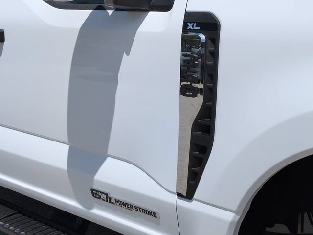 New 2026 Ford F350 XL w/ XL Chrome Package AWD/4WD image 12