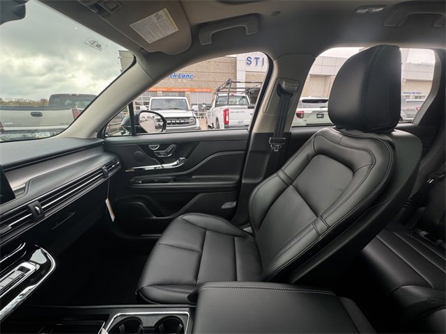 New 2026 Lincoln Corsair Premiere image 30