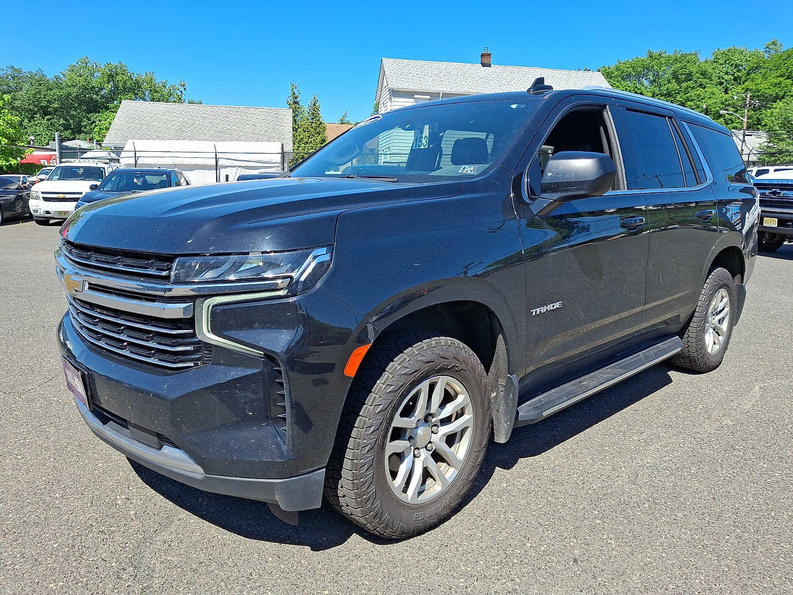 Used 2021 Chevrolet Tahoe LT AWD/4WD image 2