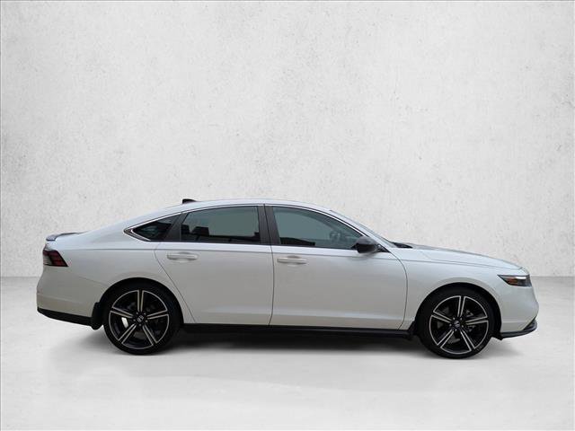 Used 2023 Honda Accord Sport image 4