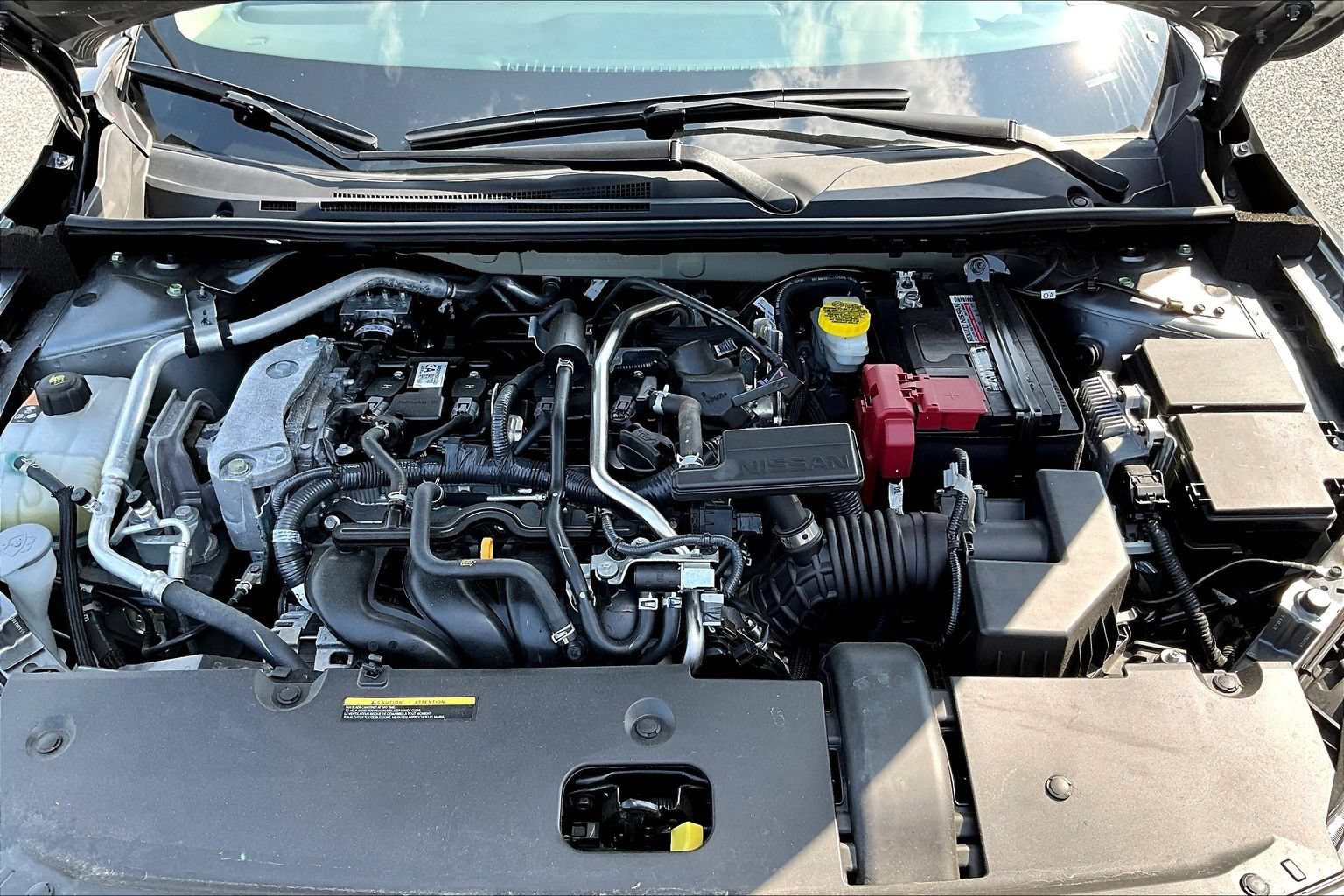 Used 2025 Nissan Sentra SR FWD image 28