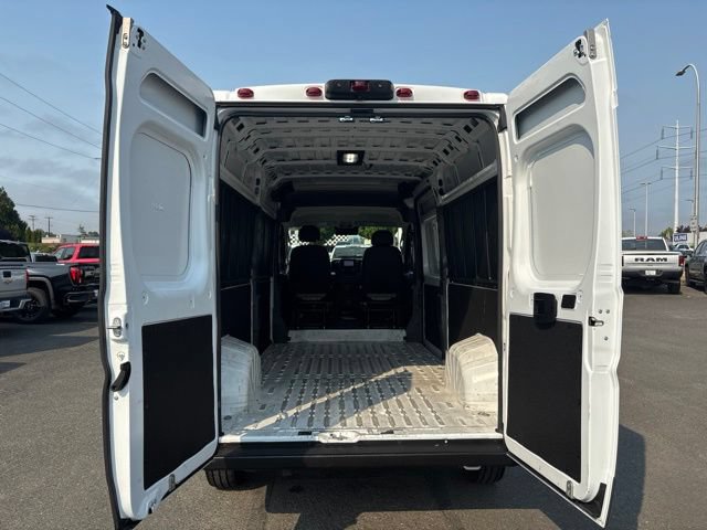 Used 2025 RAM ProMaster 2500 w/ Convenience Group FWD image 25