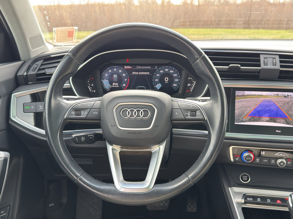 Used 2024 Audi Q3 2.0T Premium image 30