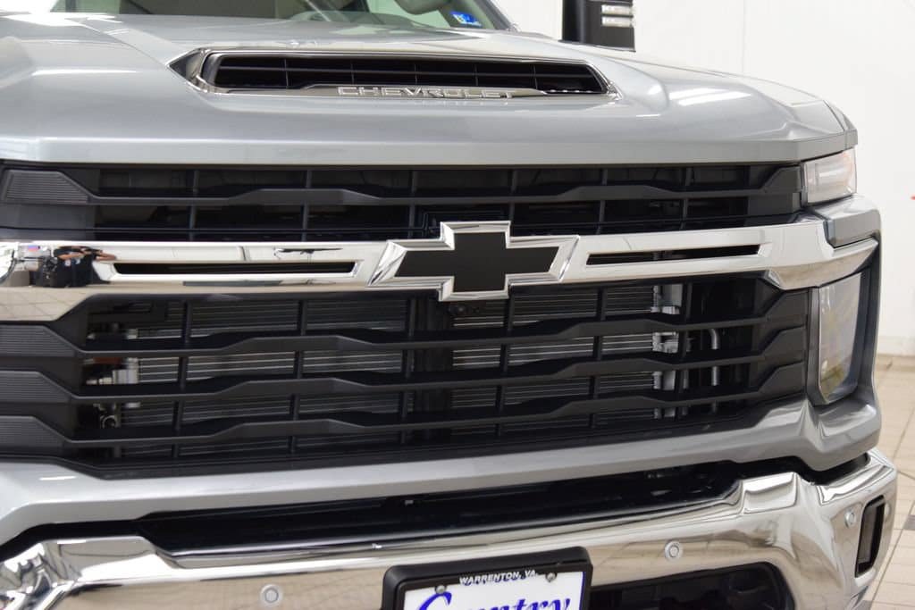 New 2026 Chevrolet Silverado 2500 LT w/ All Star Edition AWD/4WD image 11