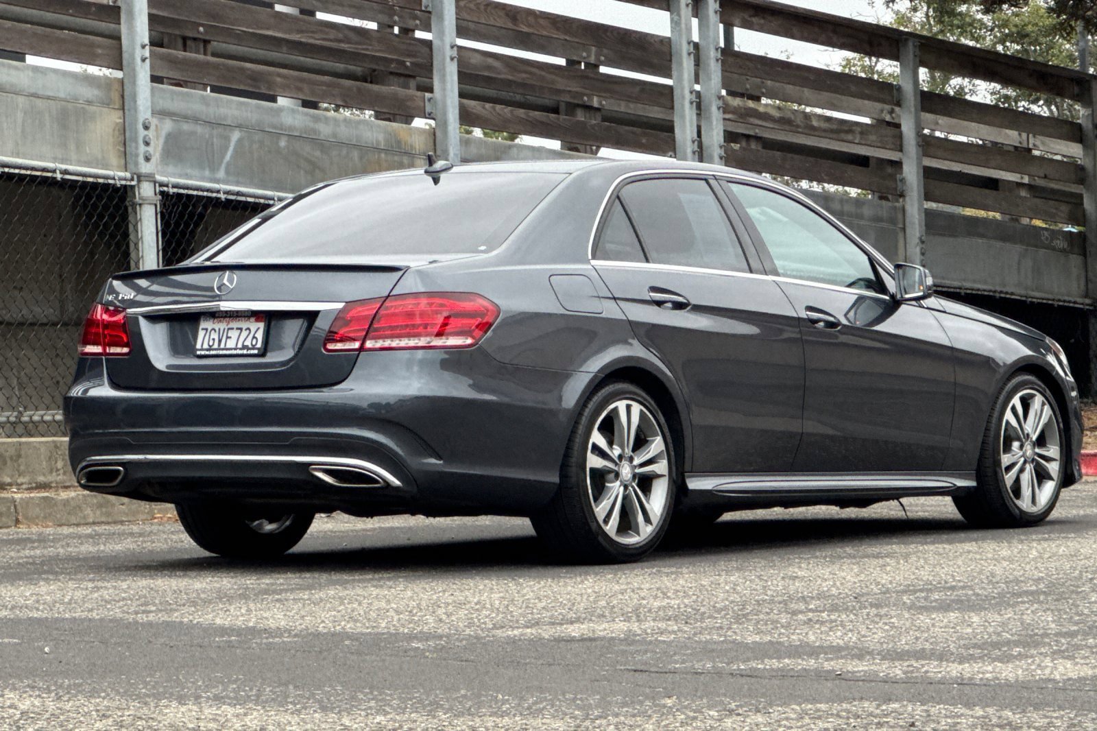 Used 2014 Mercedes-Benz E 350 Sedan image 4